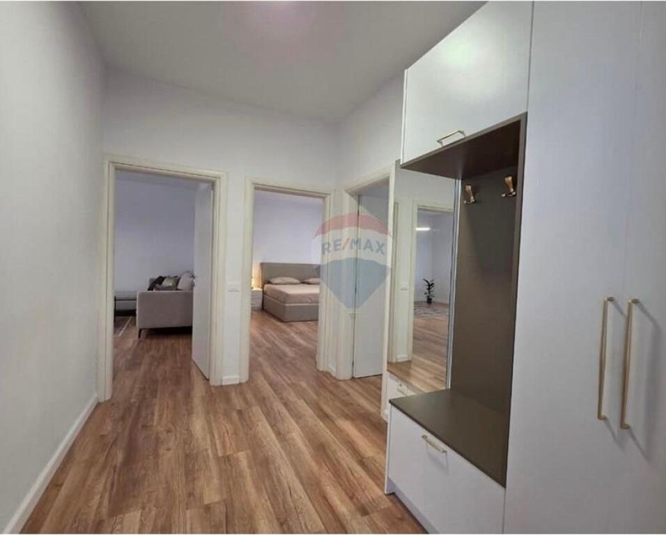 Apartment 2+1 for rent at Petro Nini