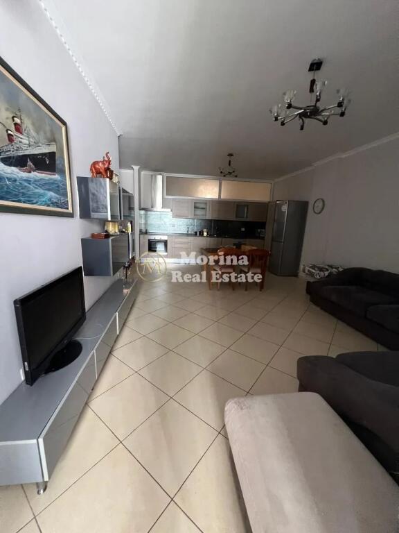 Qera, Apartament 2+1, Liqeni i Thate, 450 euro/muaj