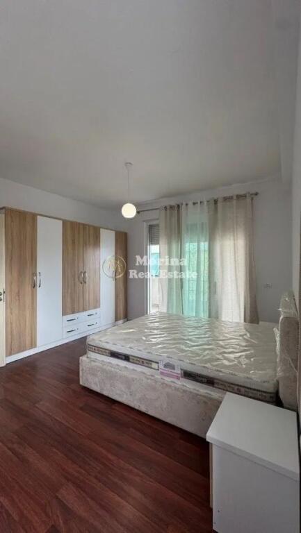 Rent, Apartment 2+1, Paris Commune, 700 euro/month