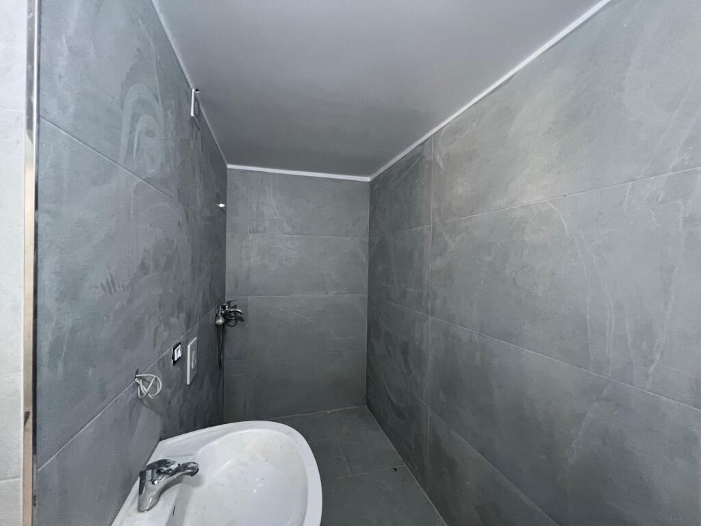 Duplex per shitje ne Lungomare