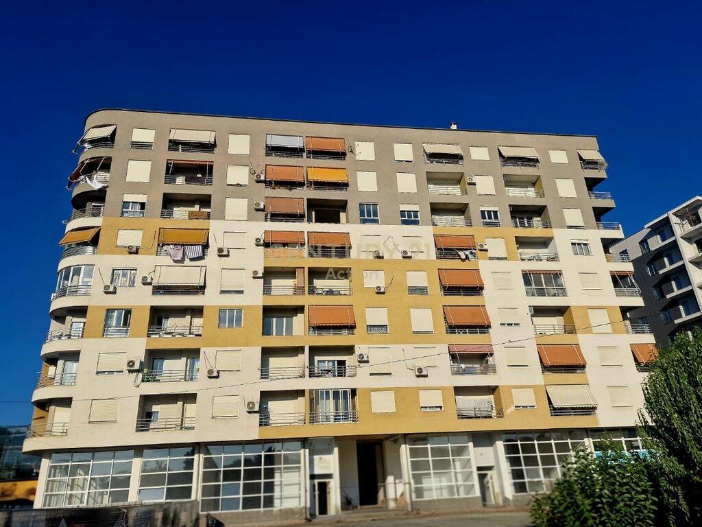 WE SELL APARTMENT 1+1, KARL GEGA STREET! 160,000 €