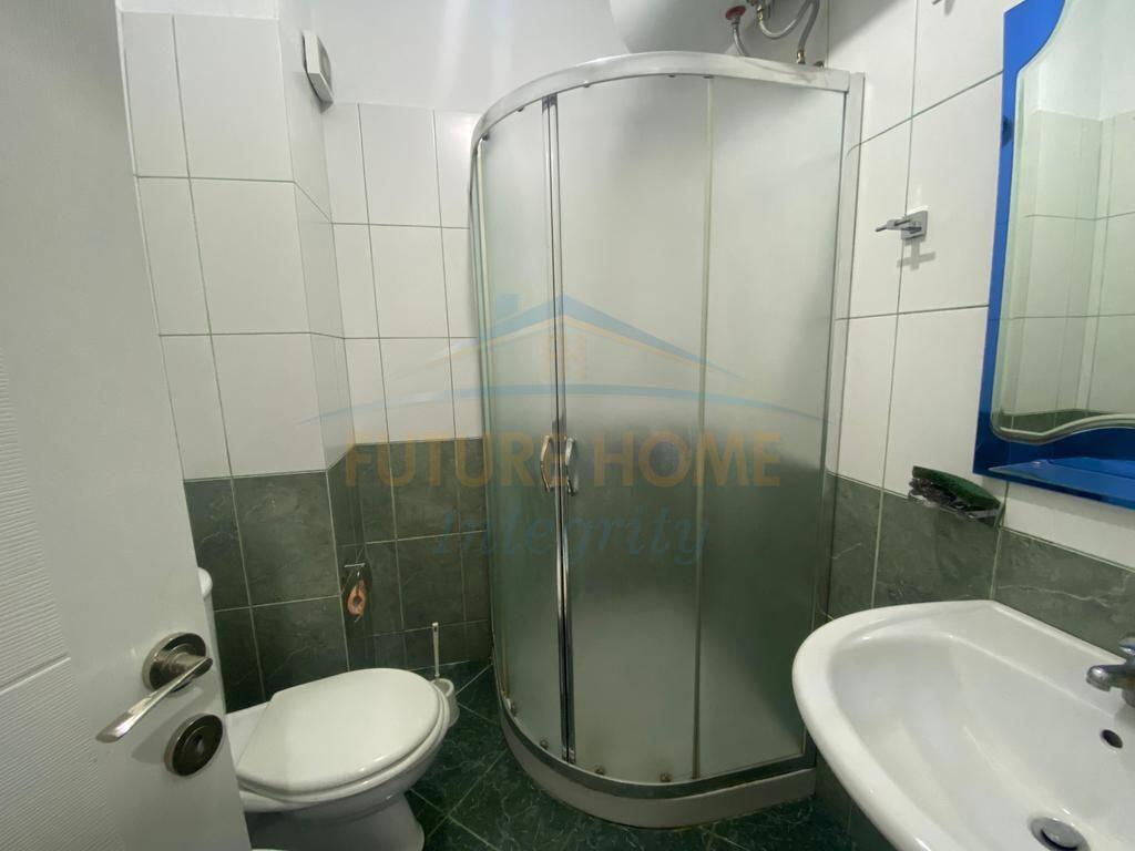 Qera, Apartament 1+1, Fresk, Tiranë. 360 €,AL52648