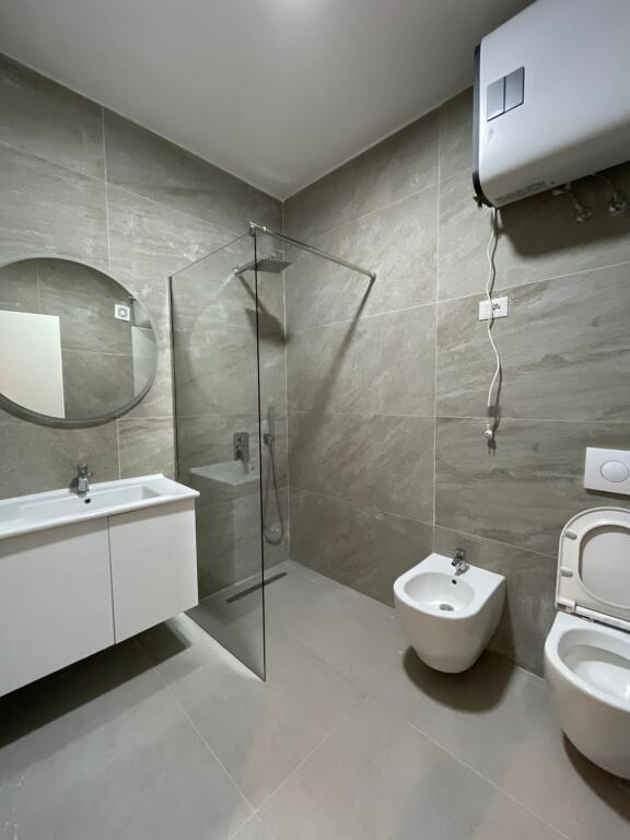 🏡 SHITET APARTAMENT 2+1 + BALLKON ILIRIA PLAZH DURRES