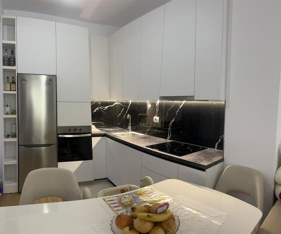 APARTAMENT ME QIRA 1+1 NE ALI DEM . REZIDENCA KADIU