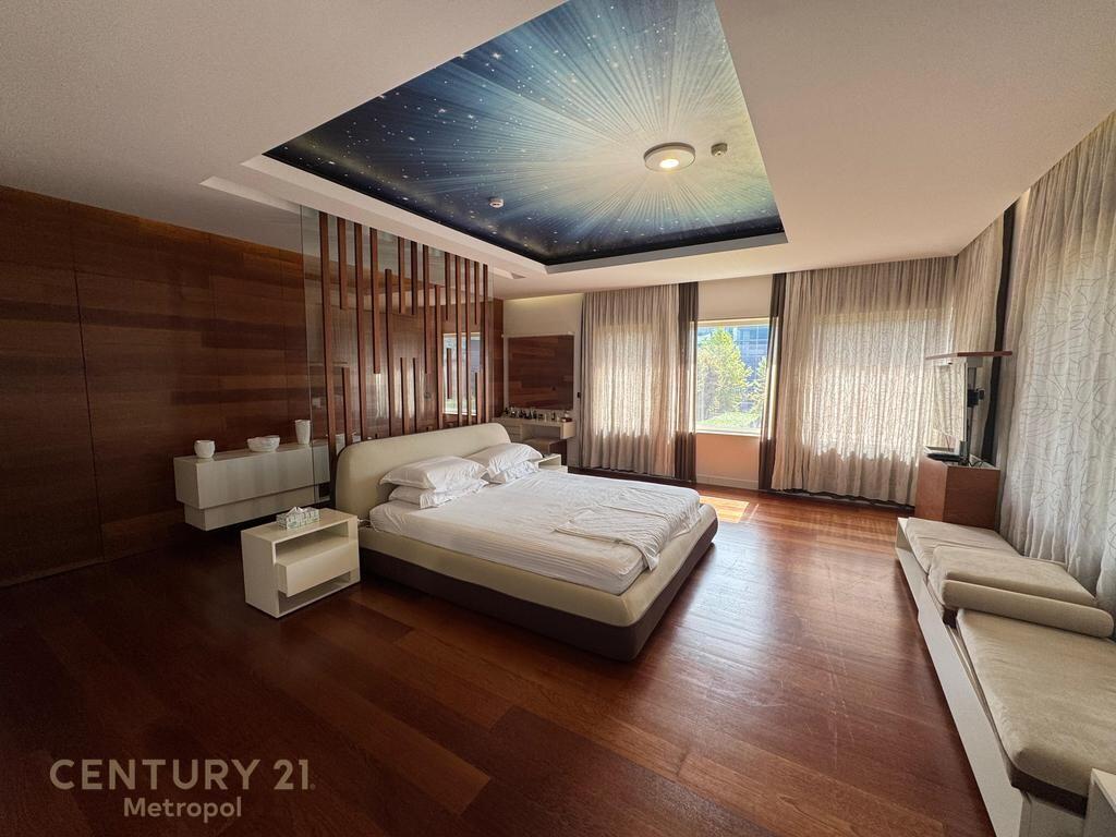 VILLE INDIVIDUALI CON PISCINA IN AFFITTO VICINO A TEG 15.000 € /Mese