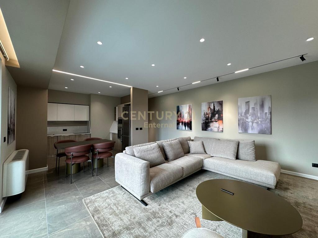 Appartamento 2+1+2+Posto Auto in affitto presso Ambassador 3