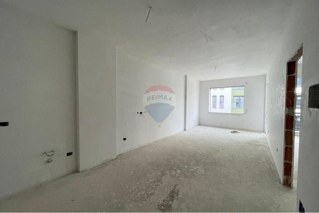 Apartment 1+1 for sale in Paskuqan!