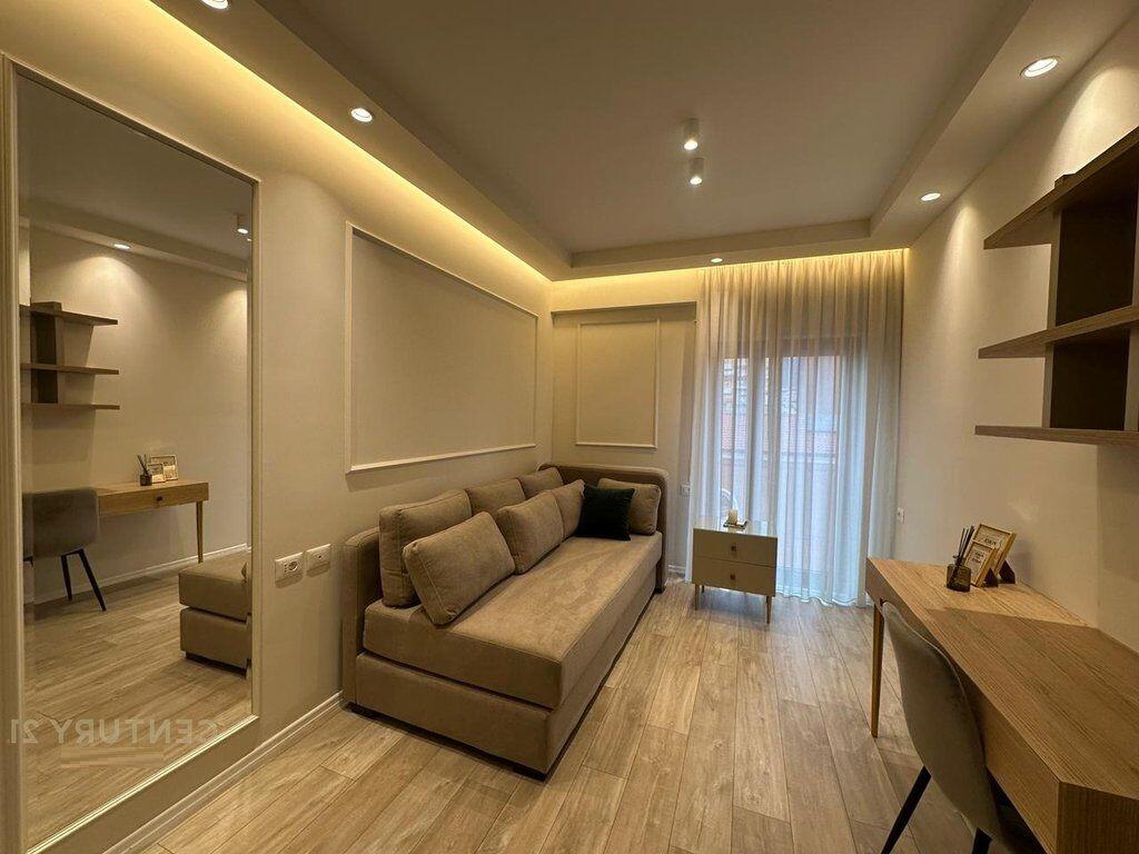 Modern 2+1 Apartment for Rent on Kavaja Street