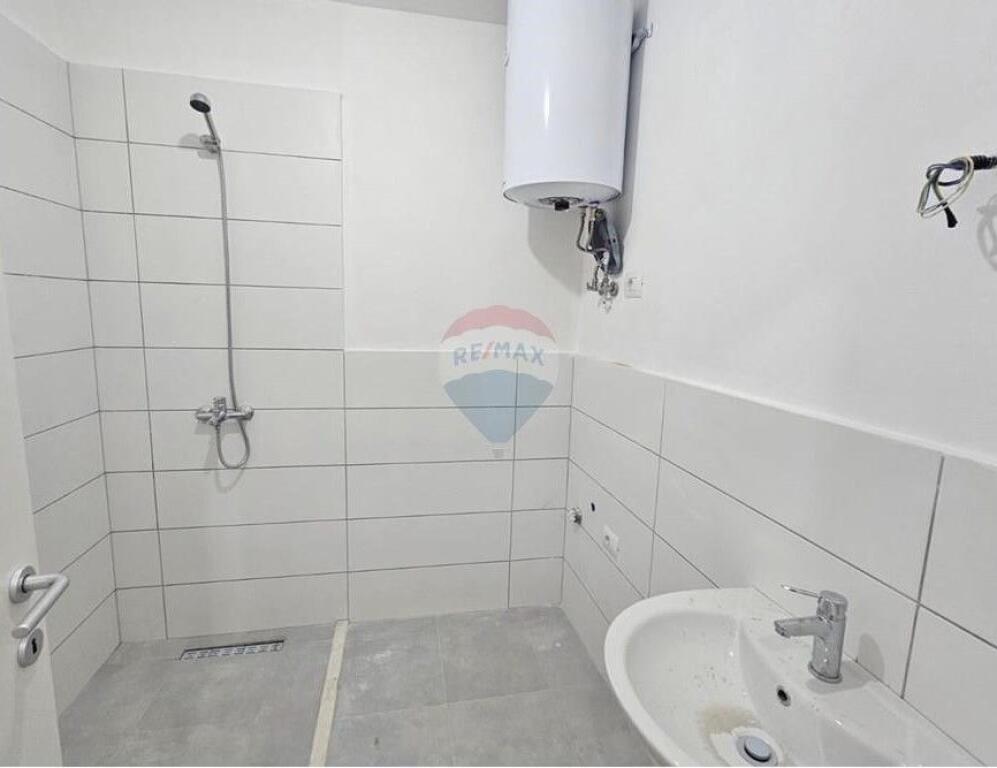 Appartamento - In Vendita - Ambasciata Americana, Tirana !!! (ID: 530571009-3)