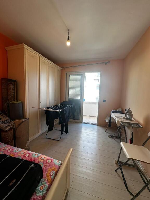 SHITET SUPER APARTAMENT 3+1+2 PRANE STADIUMIT DURRES