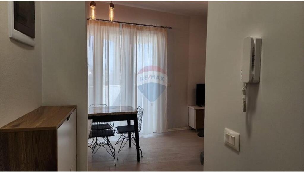 Apartament Modern 1+1, per qira te River R. 1.