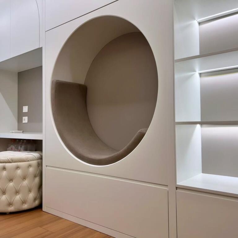 Vicino a Square 21, Polizia Municipale  Vendo super appartamento:  2+1+2 bagni