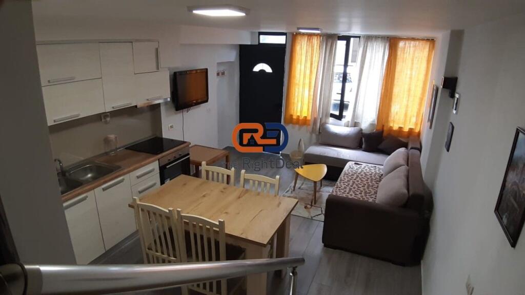 At 21 Dhjetori, Duplex For Rent, With Ideal Location!!!