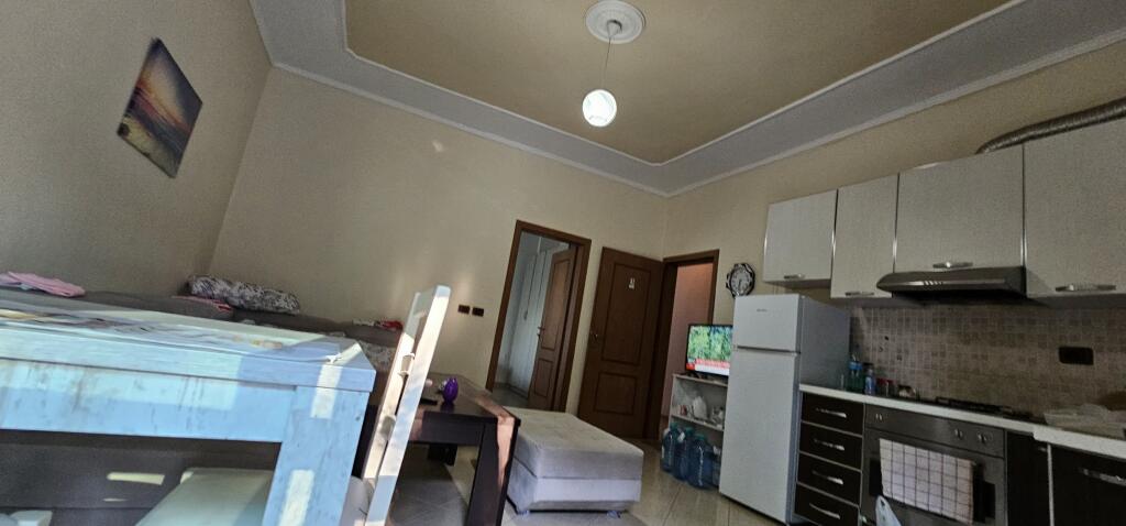 SHITET APARTAMENT OKAZION MALI ROBIT, GOLEM