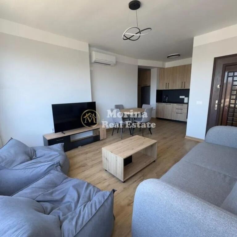 Affitto, Appartamento 2+1, 21 Dhjetori, 900 euro/mese