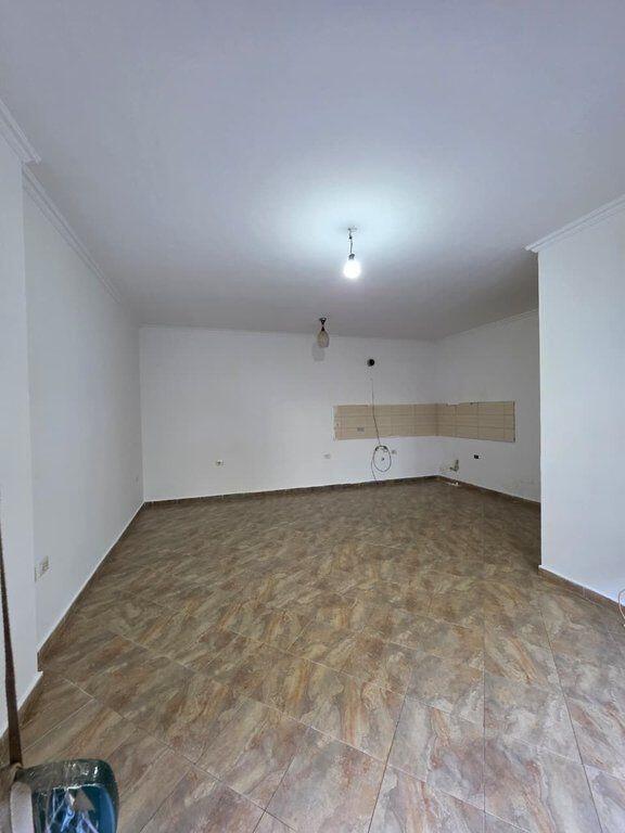 Affitto, Appartamento 2+1, Via 5 Maggio, Tirana. 400 €,CITY59897