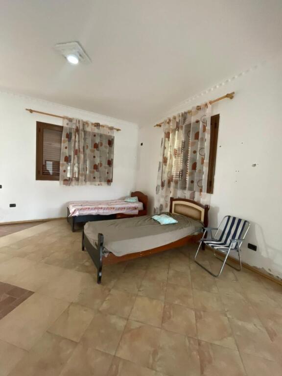 🏡 SHITET VILË 3-KATËSHE, GJIRI I LALËZT