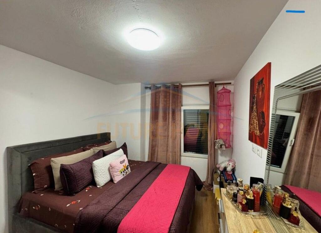 For sale Apartment 2+1 (converted) – Kodra e Diellit, Tirana