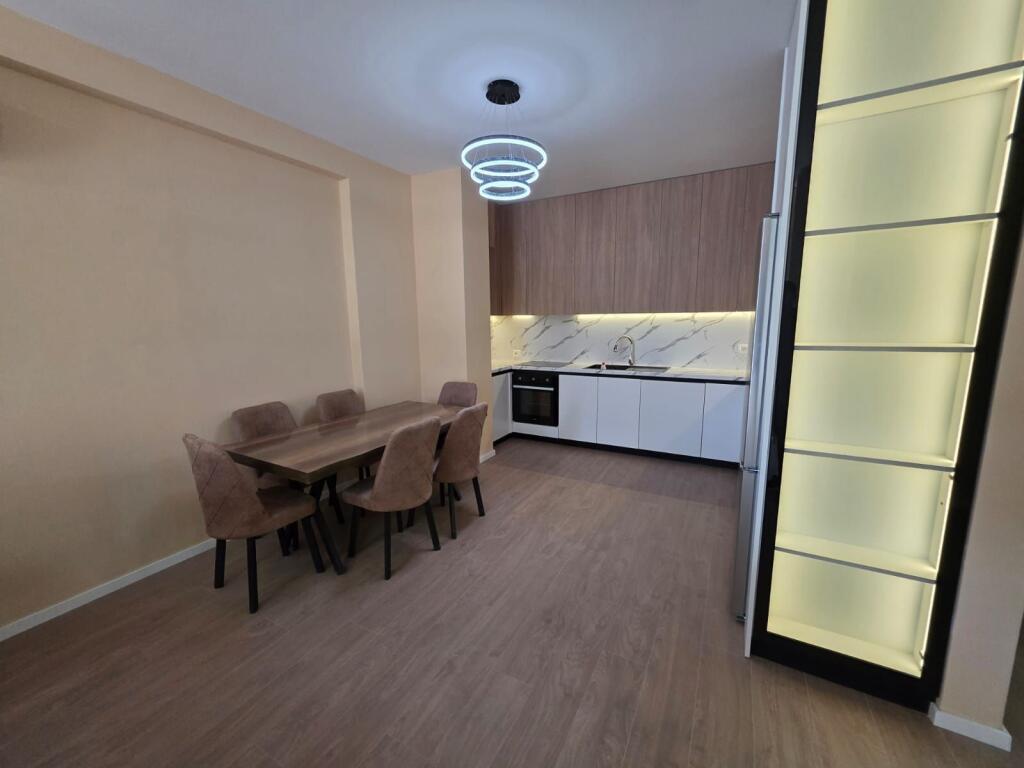 apartament 2+1+post parkimi+verande liqeni i thate kompleks i vitit 2025