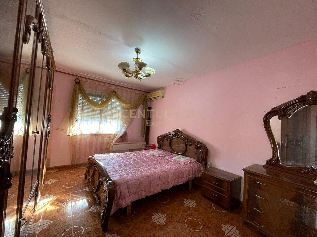 WE SELL 2+1 APARTMENT NEAR KMY IN LAPRAKE !!