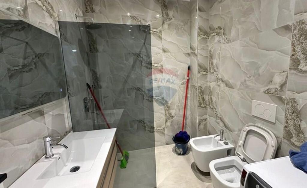 APARTAMENT 2+1 – RRUGA PETI, TIRANË/ QIRA