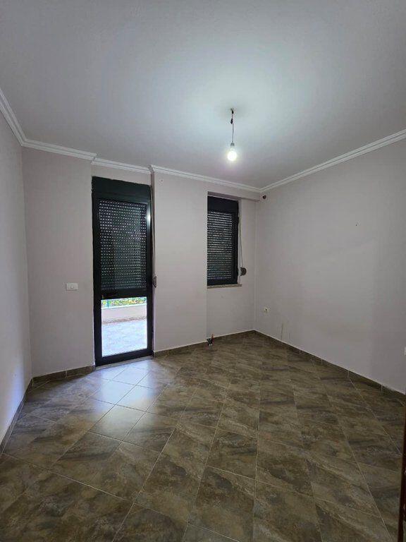 Affitto, Appartamento 2+1, Via 5 Maggio, Tirana. 400 €,CITY59897