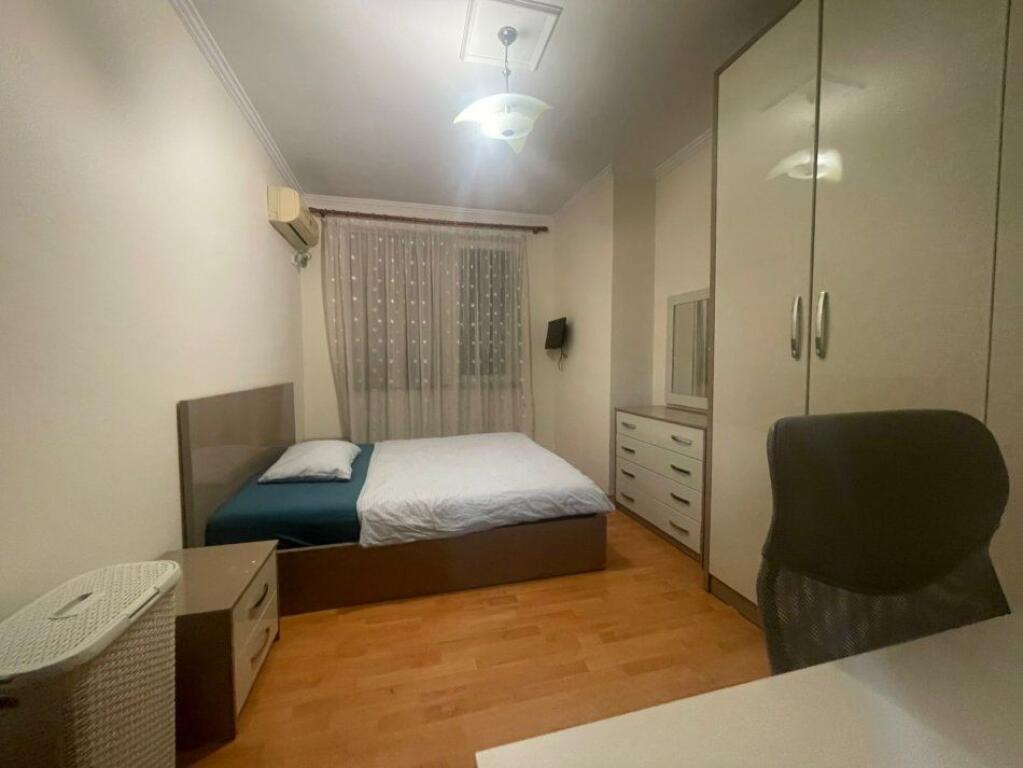 APARTAMENT 1+1 ME QIRA PRANE MYSLYM SHYRIT