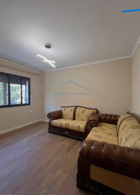 Shitet Apartament 2+1 – Oxhaku