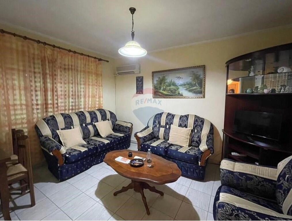 Appartamento - In Vendita - Via Ali Demi, Tirana !!! (ID: 530551001-261)