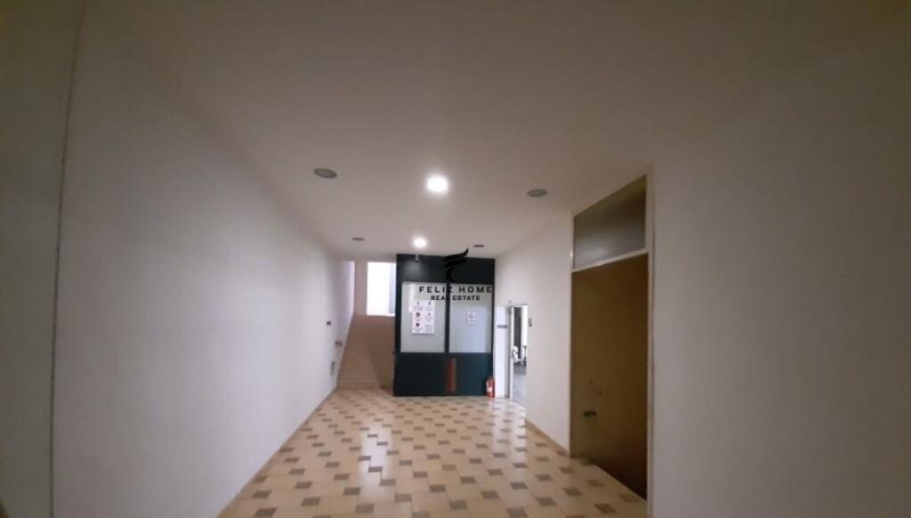 BUSINESS PREMISES FOR RENT 750 M2 TRAIN STATION 4700 EURO