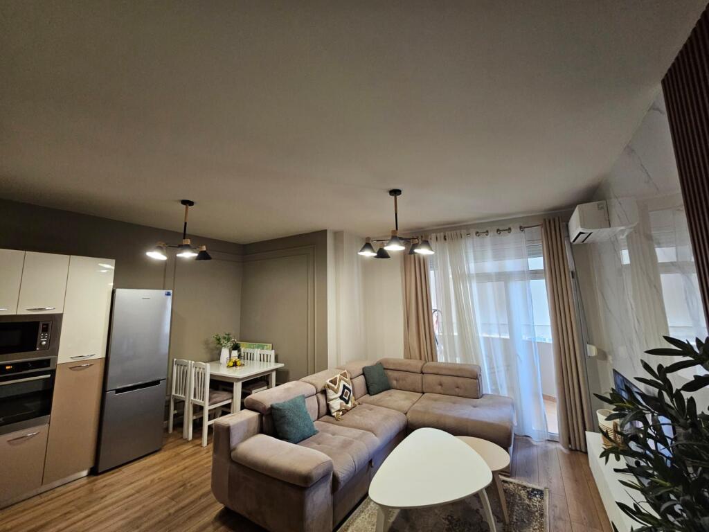 Super apartment 2+1+2 for rent at Mulliri Rr Elbasani