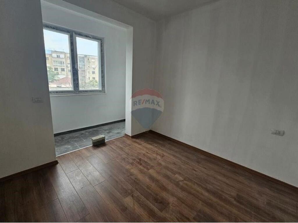 Appartamento - In Vendita - Ambasciata Americana, Tirana !!! (ID: 530571009-3)