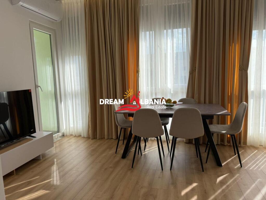 Super apartament 2+1+2wc+2 Ballkone me qera tek fusha e aviacionit, Tirane (ID 42215437)