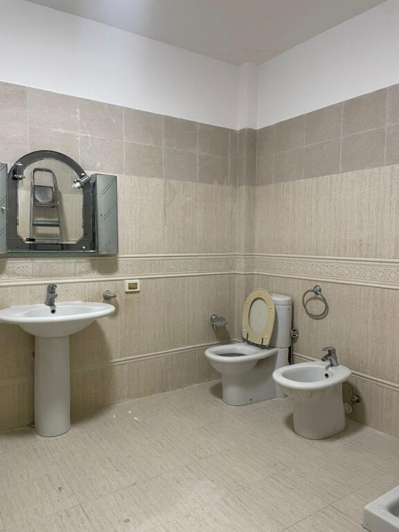 🏡 SHITET APARTAMENT 3+1+2+3 BALLKONE ILIRIA PLAZH DURRES