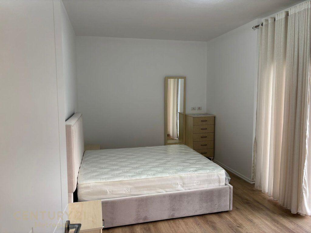 Apartament 2+1 për qira në “Univers City”, pranë QTU