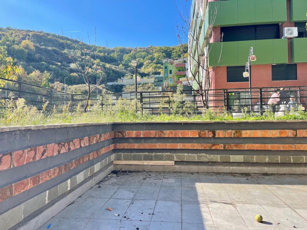 FOR SALE apartment 1+1 +veranda in the Residence "Kodra e Diellit"- British High School