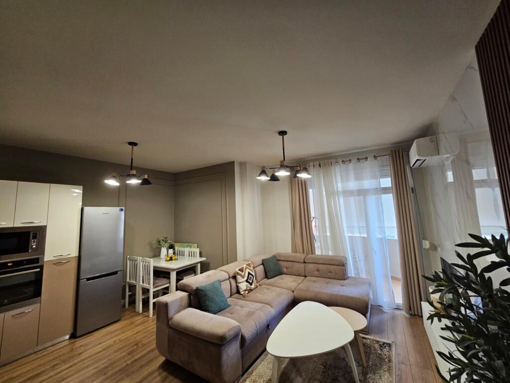 Super apartment 2+1+2 for rent at Mulliri Rr Elbasani