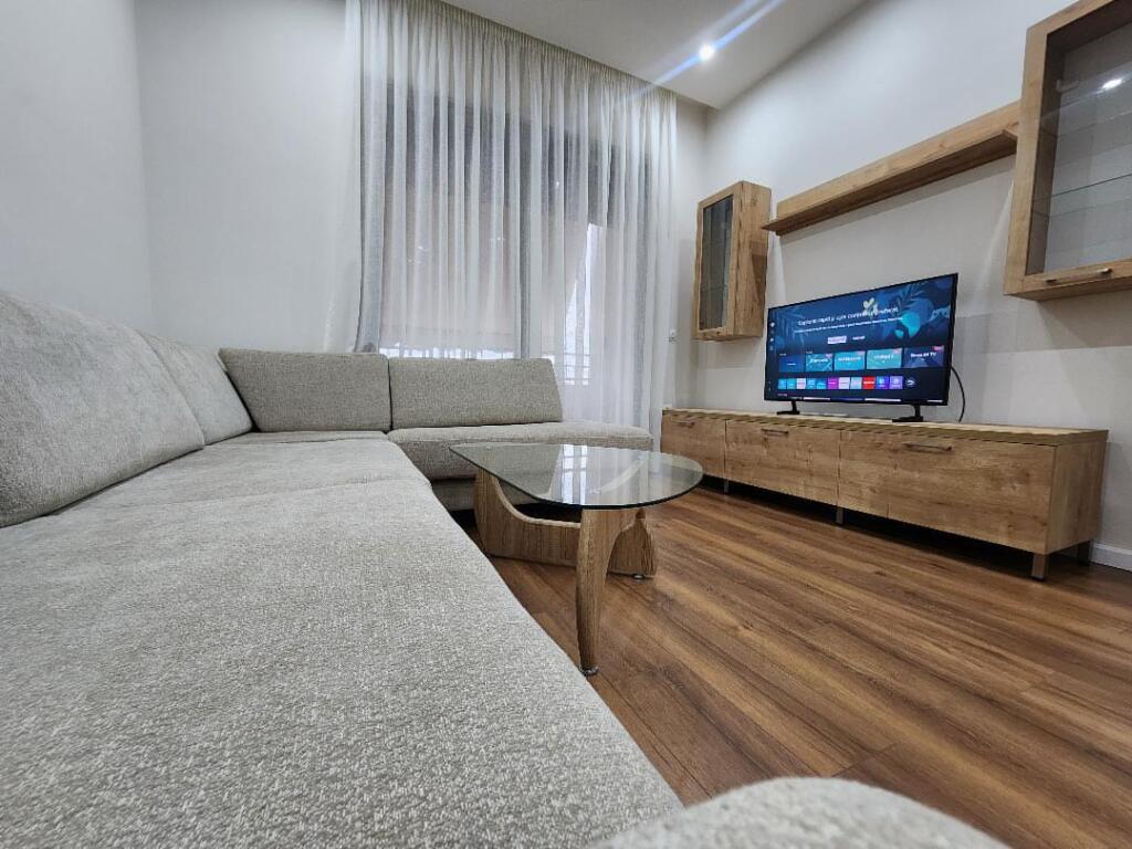 Appartamento 1+1 in affitto a Pazari Ri