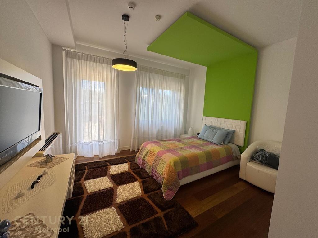 VILLE INDIVIDUALI CON PISCINA IN AFFITTO VICINO A TEG 15.000 € /Mese