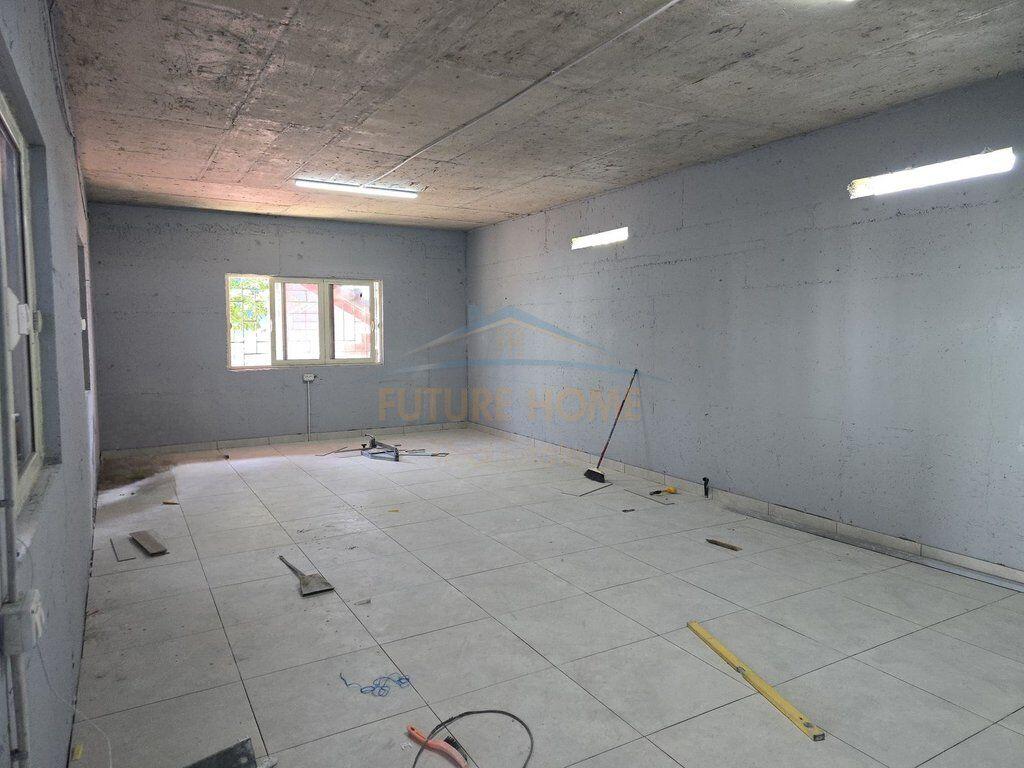 Warehouse, Vore - Fushekruje