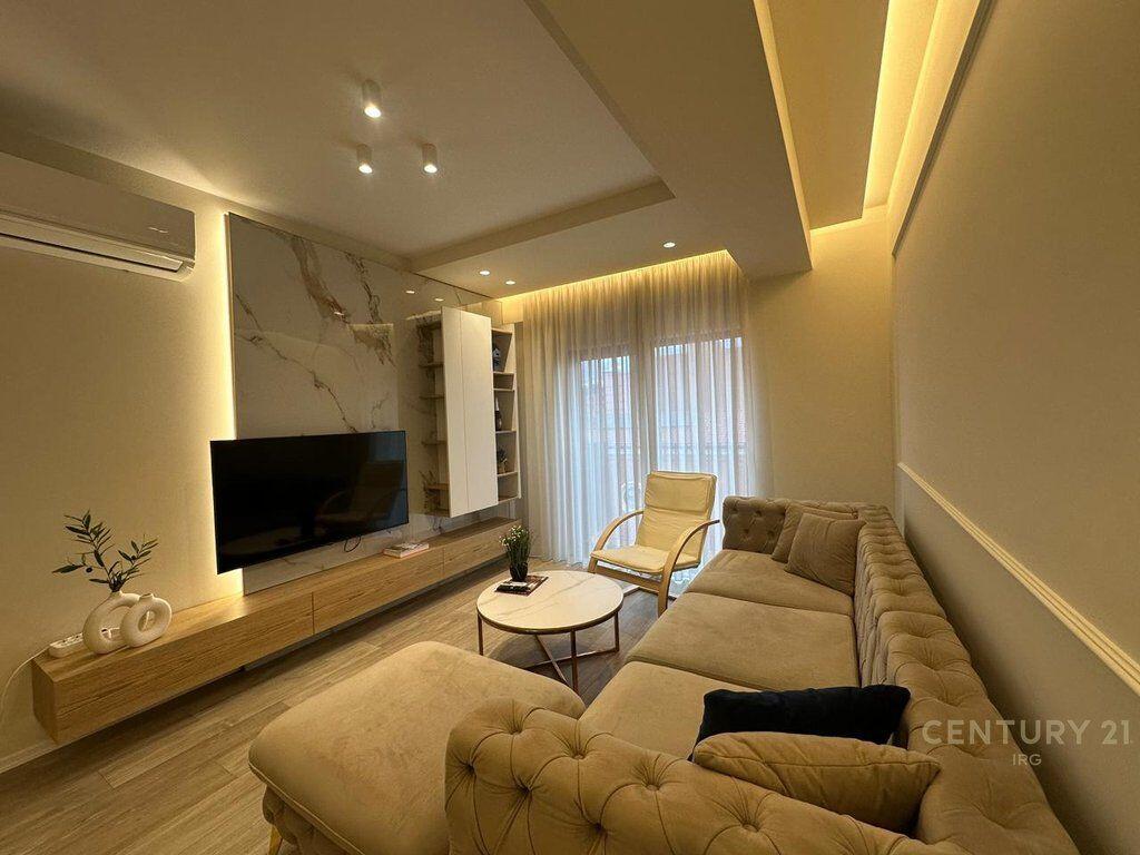 Appartamento Moderno 2+1 in Affitto in Via Kavaja, Vicino alla Chiesa Cattolica! 1.200 € /Mese