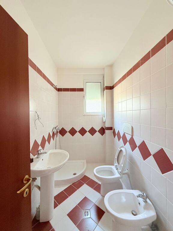 APARTAMENT 1+1, UJI I FTOHTE VLORE