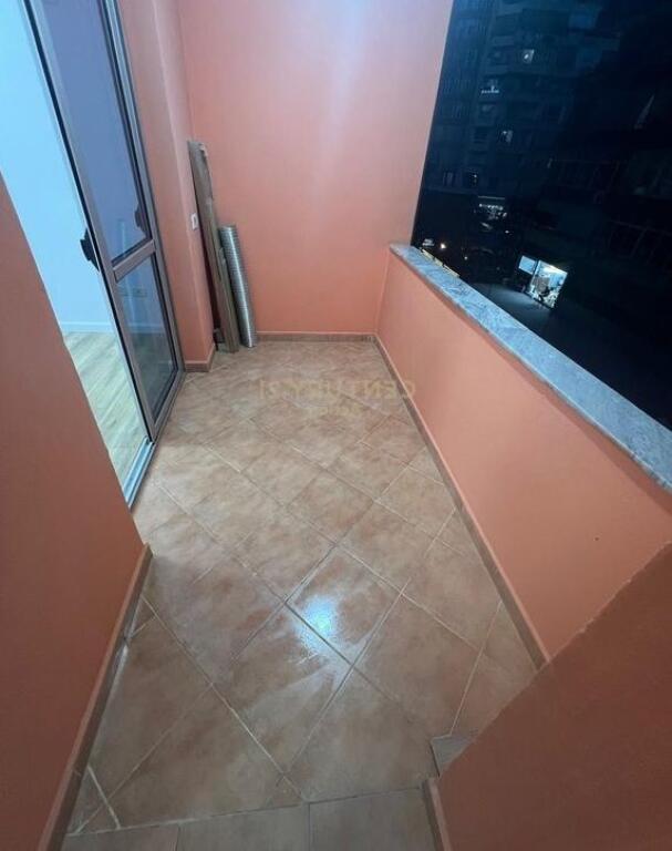 VENDIAMO APPARTAMENTO 2+1 A ASTIR.