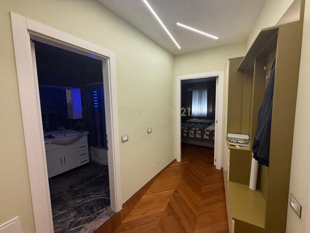 SHITET APARTAMENT PREMIUM 1+1 NE ZEMER TE TIRANES TEK PAZARI I RI!