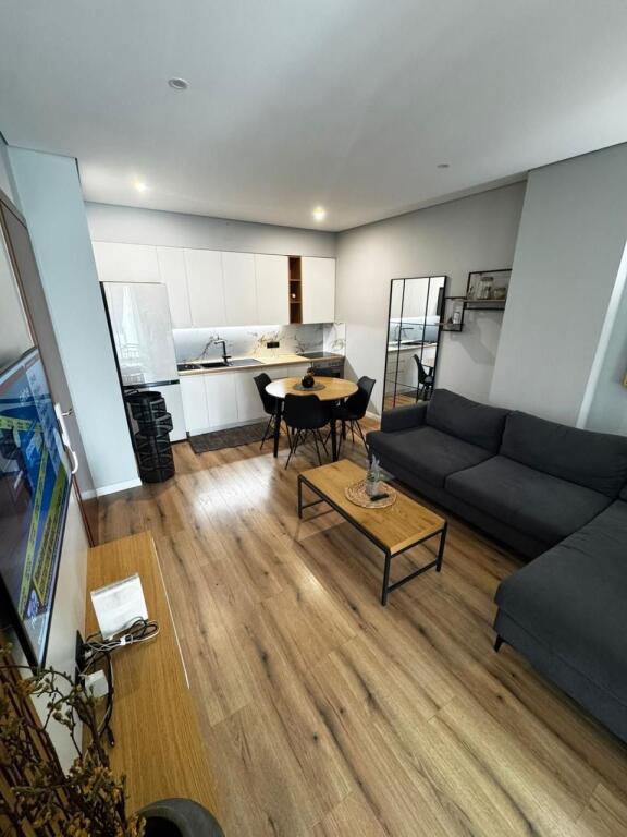 Jepet apartament 2+1 prane Delijorgjit!