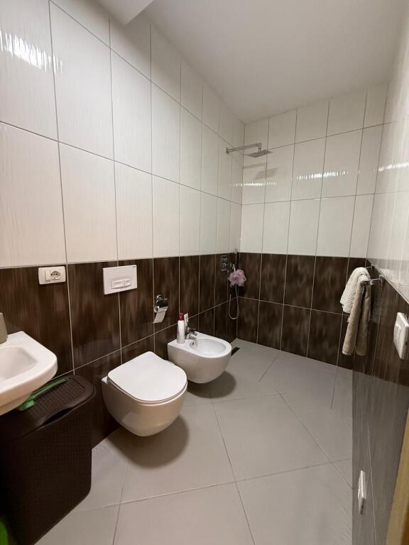 Apartment 2+1+2 for sale, at Barricades Street