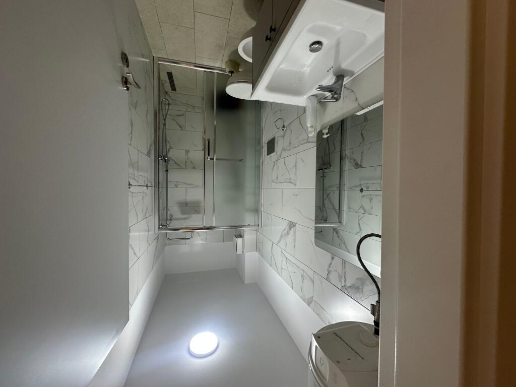 Appartamento 2+1 più posto auto in affitto a Kika 2