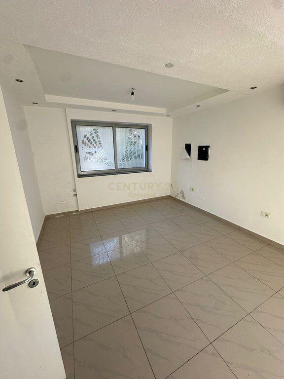 Ufficio in affitto presso Mine Peza 800 € /Mese