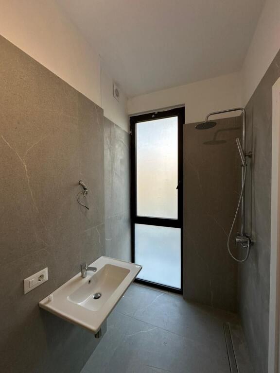 🏡 Shitet Apartament 3+1 + Depo + 3 Tualete – Altana Luxury Residence 🌟