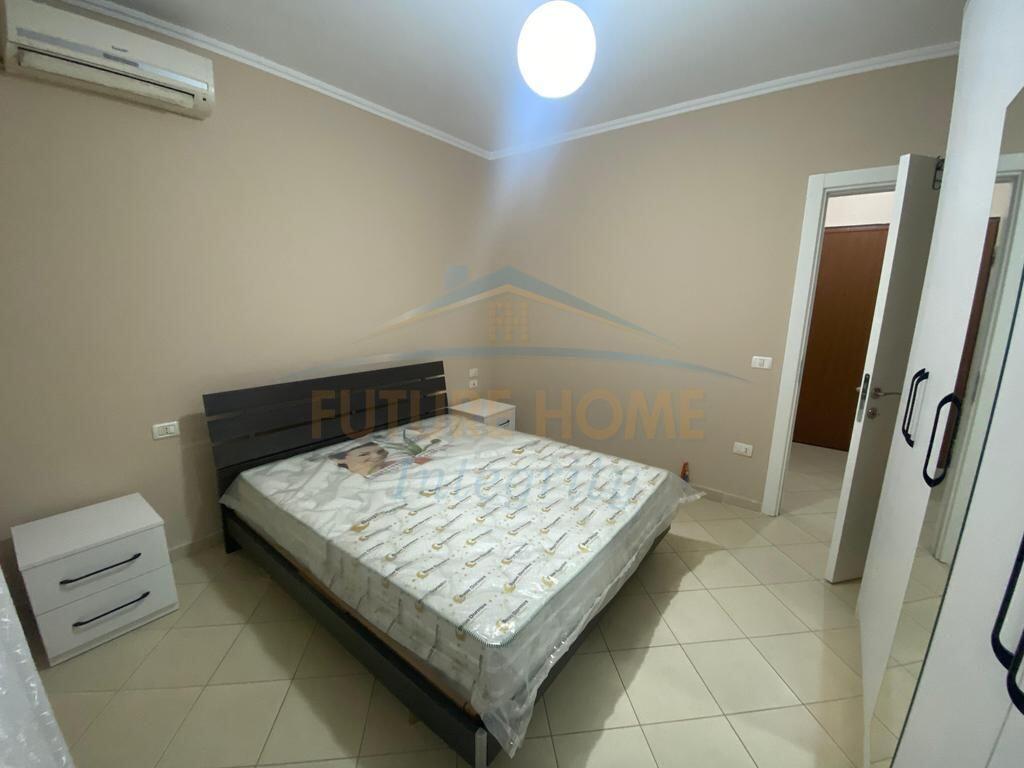 Qera, Apartament 1+1, Fresk, Tiranë. 360 €,AL52648